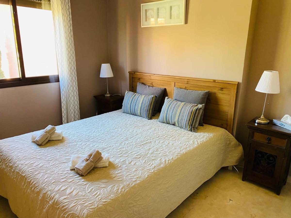 Penthouse Majestic Costa Golf Casares Appartement Buitenkant foto